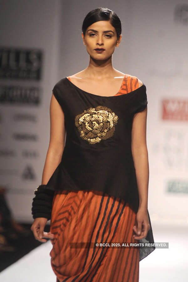 WIFW '14: Day 2: Kiran and Meghna