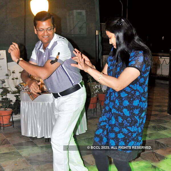 Daaku theme party in Kanpur