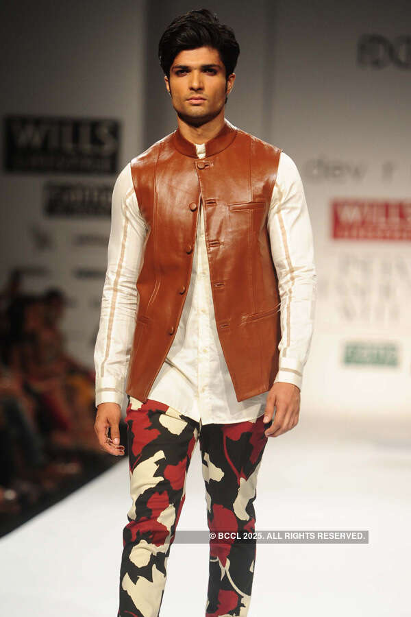 WIFW '14: Day 3: Dev r Nil