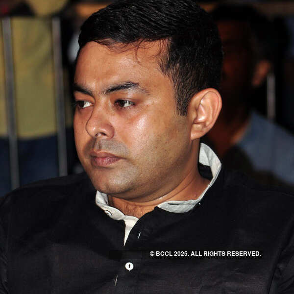 Euphoria performs in Delhi