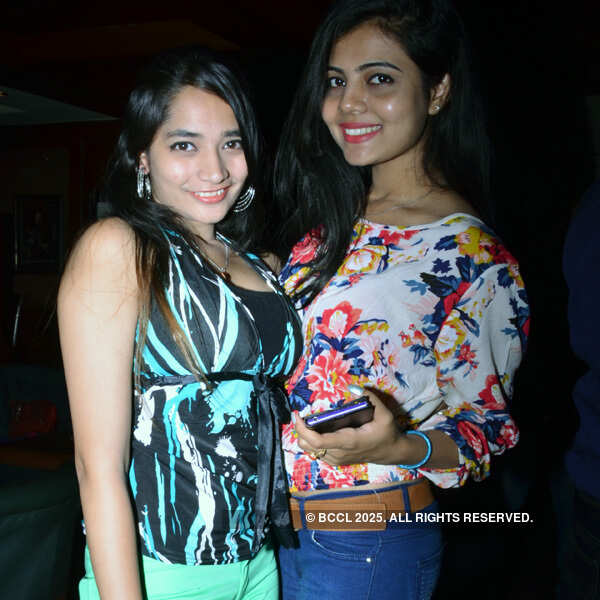 DJ Party @ Royal Orchid