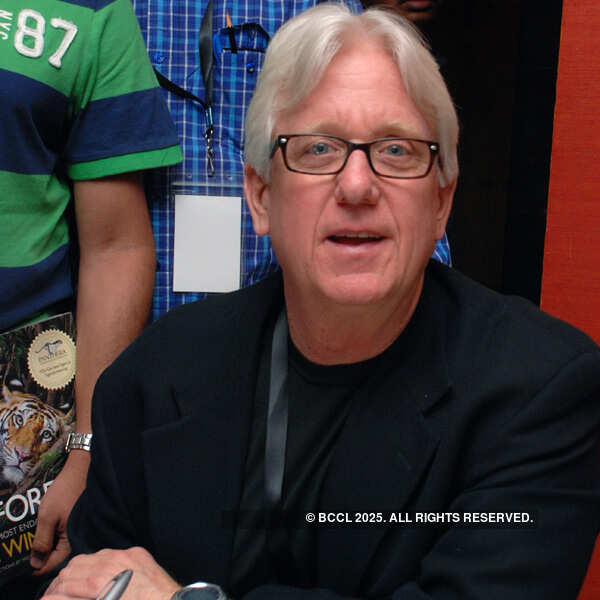 Earth Hour @ Crowne Plaza