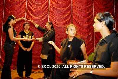 Skit to expunge blasts panic