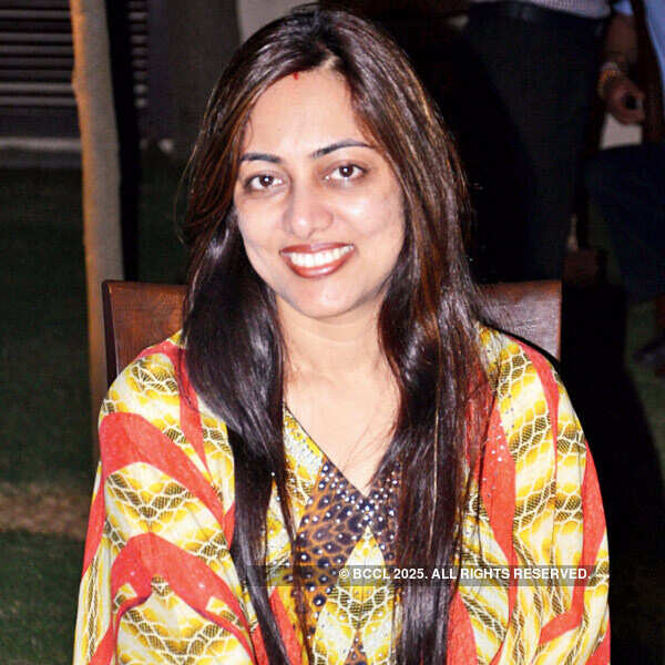 Dinner party in the city