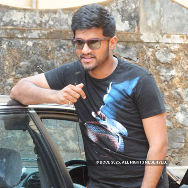 Kunchacko, Priya's wedding anniversary