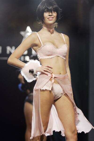 America's Lingerie '08