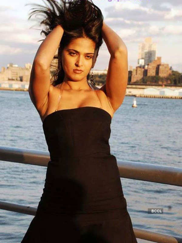 Anushka Shetty's Portfolio pics