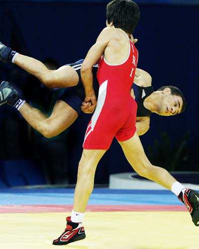 Sushil wins Bronze