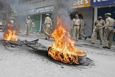 Curfew in Srinagar