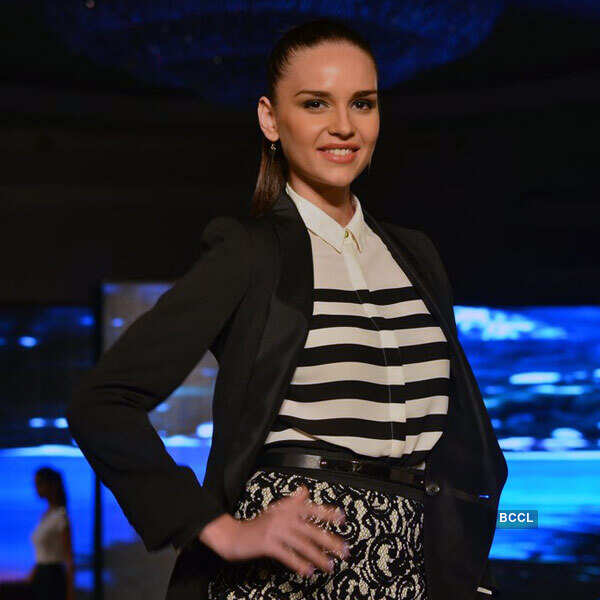 Celebs walk for Van Heusen
