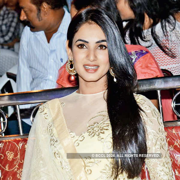 Sonal Chauhan at a filmi event