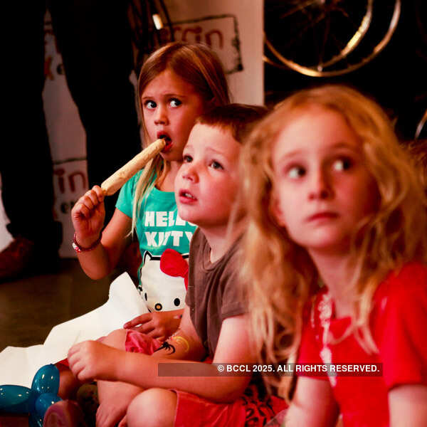 Expats enjoy Indian culture