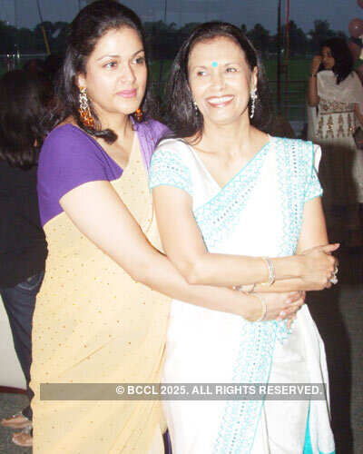 B'day bash at Sahara 