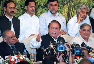 Sharif quits Pak's coalition