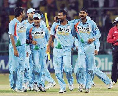 India clinch ODI series