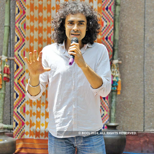 Imtiaz at folk music event