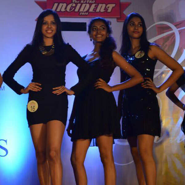 Haute Couture fashion show at INCIDENT 2014