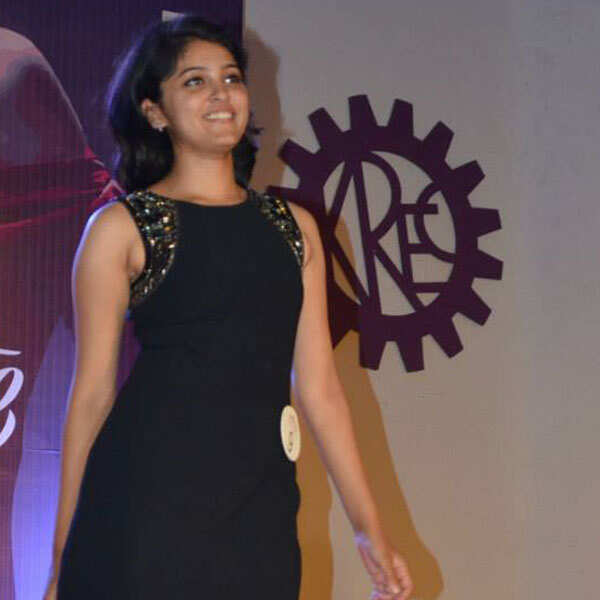 Haute Couture fashion show at INCIDENT 2014