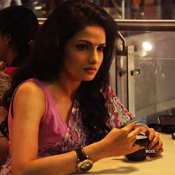 tanushree chakraborty en sari