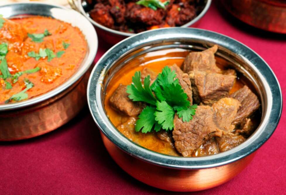 Kashmiri Dishes | Eating Out In Kashmir | Times Of India Travel