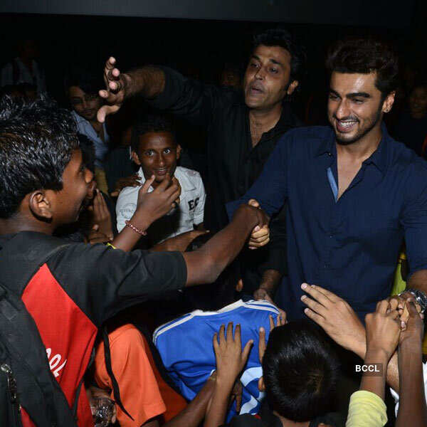2 States: Spl. Screening