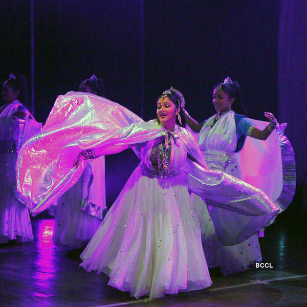 Gracy Singh performs for a cause