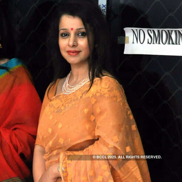 Kobi Pronam at Ahindra Mancha