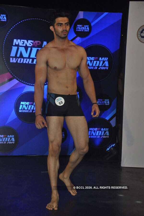 MensXP Mr India World 2014 Swimwear Round