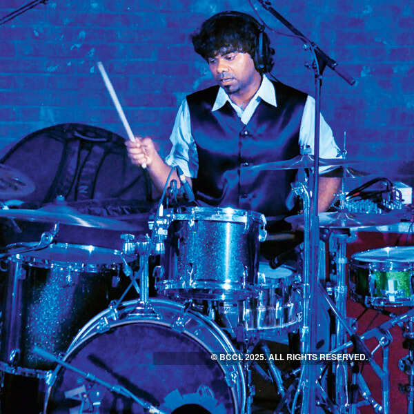 Delhi's date with guitars & music