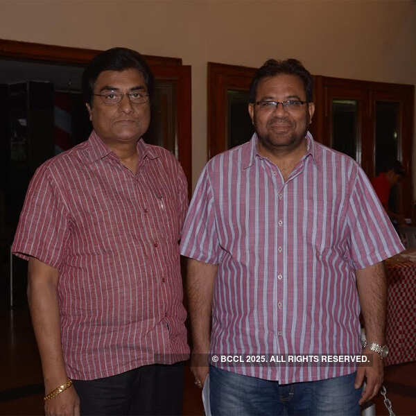 Majumdar and Niranjan performs in Nagpur