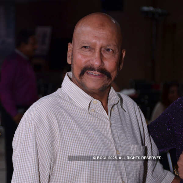 Wanitha Ashok launches book