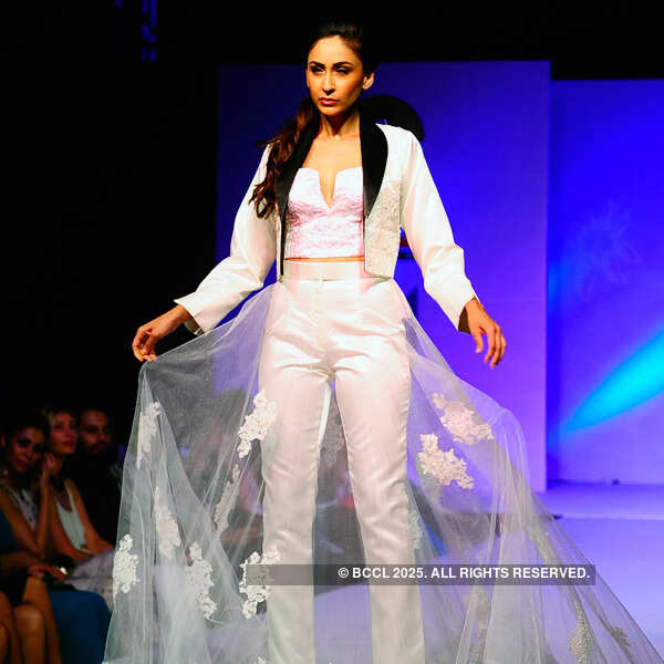 Mod'Art Fashion Show 2014