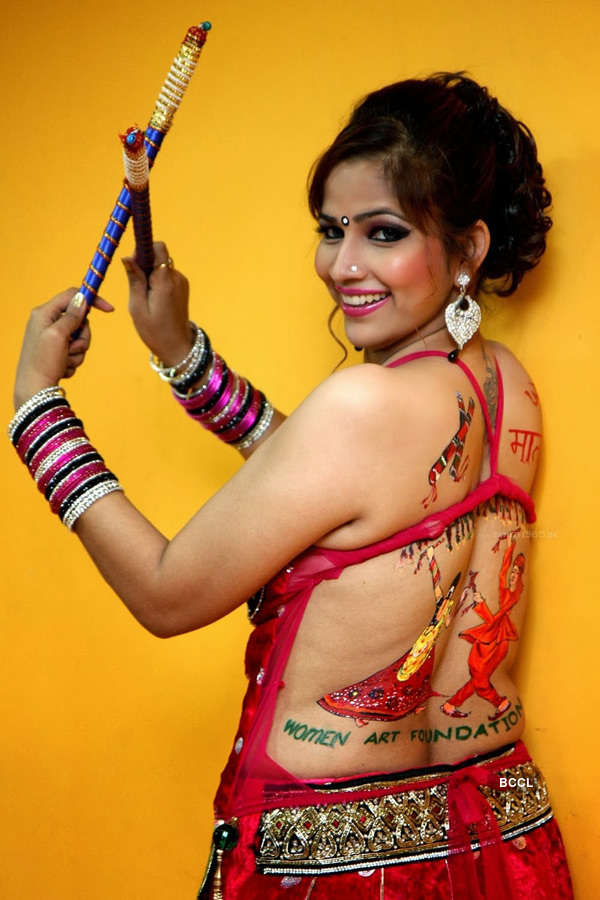 backless garba dress