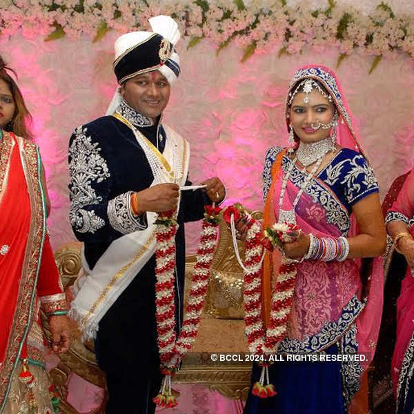 Safal, Sneha Shahu's wedding party