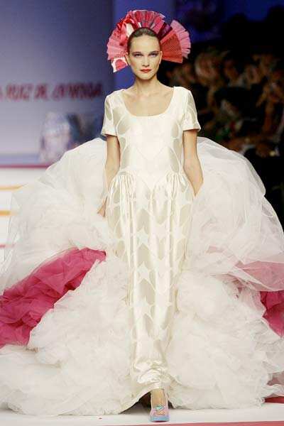 Agatha Ruiz De La Prada '09