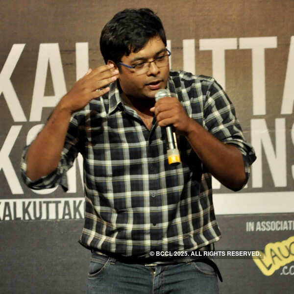 Kolkatans enjoy comedy night