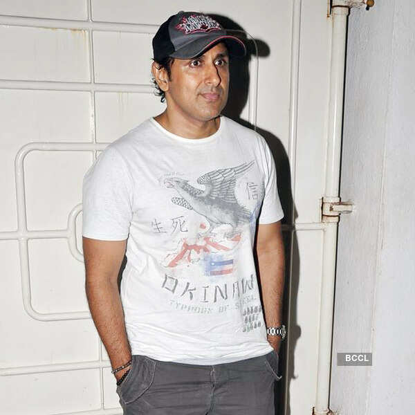 'Kuku Mathur Ki...'. Premiere