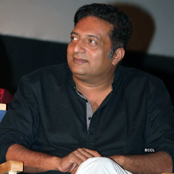 Kadhai Thiraikadhai...' audio launch