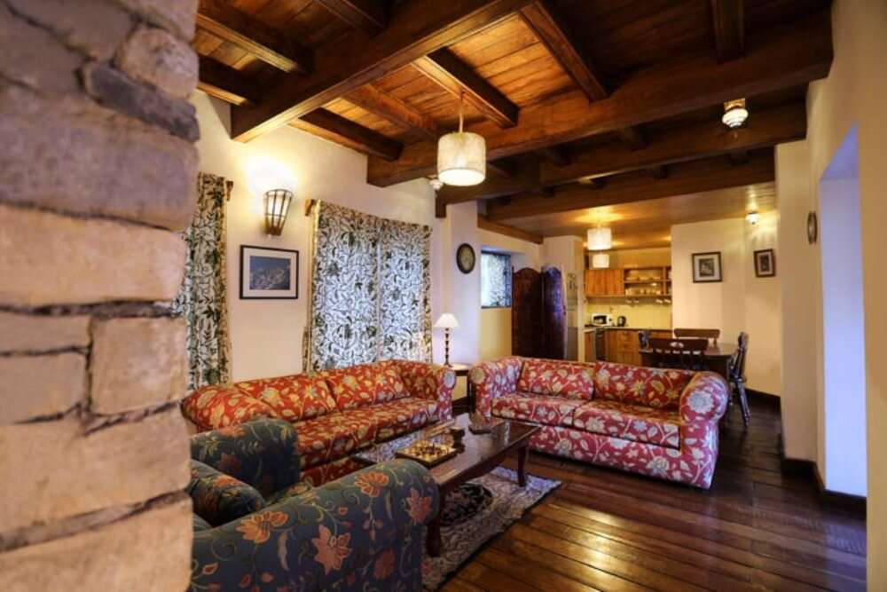 the-log-cabin5