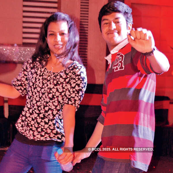 Sunil and Neeta's wedding anniversary