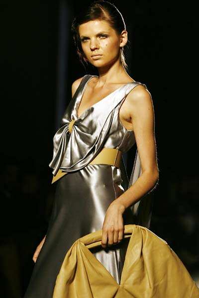 Athen's fashion: Elena