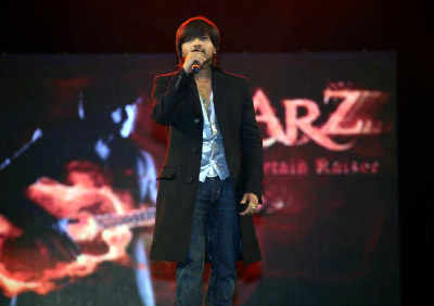 Himesh live in concert