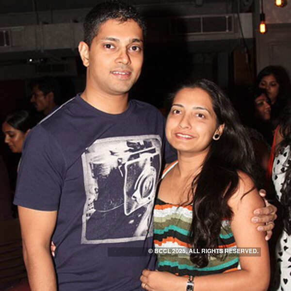 Shravya, Sarah party at Harry's