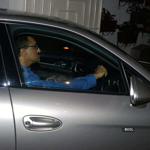 Holiday: Spl. Screening