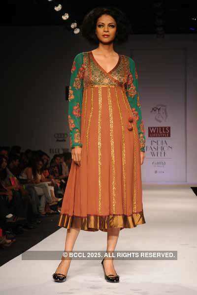 IFW '09: Joy Mitra