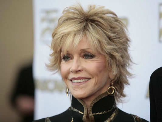 Vanity Fair Jane Fonda To Auction Off Wedding Dress Engagement Ring English Movie News