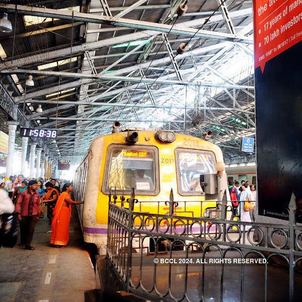 Diamond Quadrilateral of high speed trains