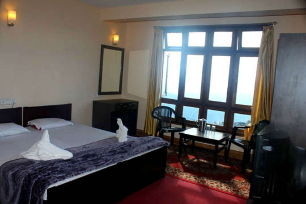 Hotel Sanderling Darjeeling Get Hotel Sanderling Hotel - 