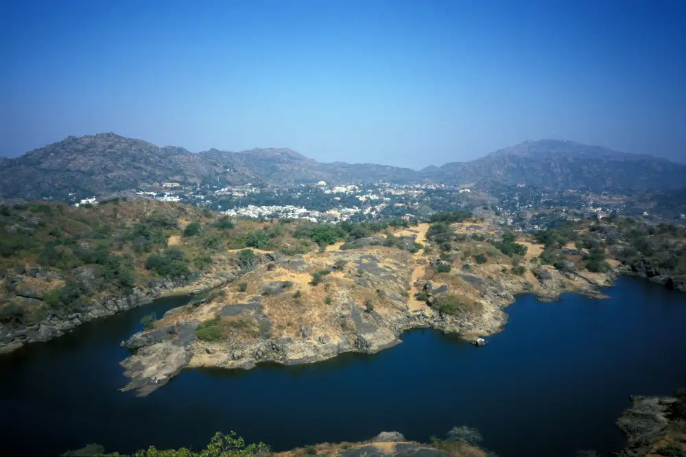 Mumbai to Mount-Abu - Best Road Trips in India