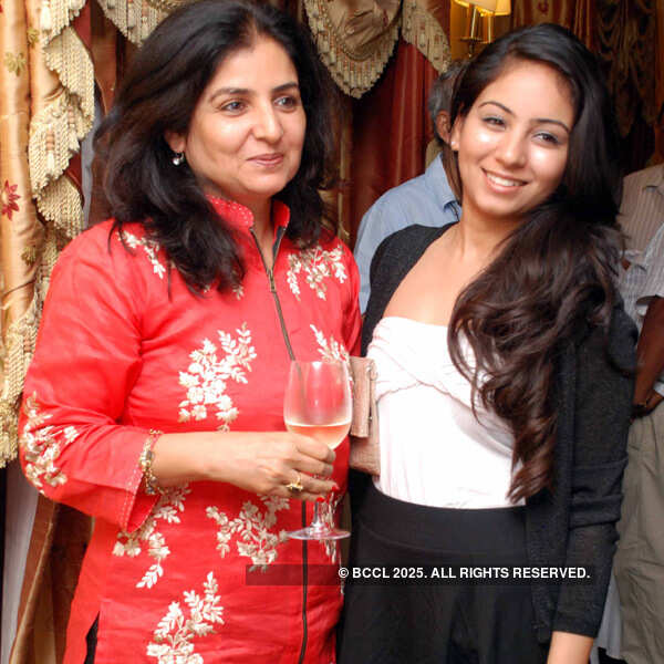 Celebs @ Mantram exhibition